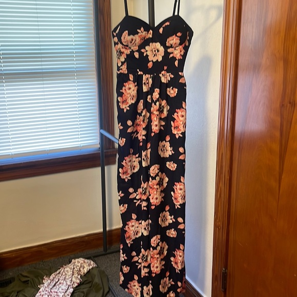 ROMPER - Picture 1 of 2